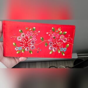 Embroidered Red Floral Women's Wallet